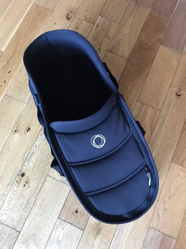 bugaboo bee 3 carrycot base